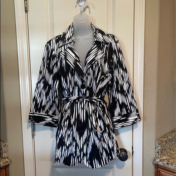 Cato Jackets & Blazers - Black and white button up and tie shirt or can be used as a jacket.  18/20W
